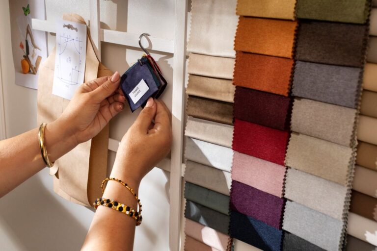 Gardinen richtig auswählen: Stoffe, Farben und Funktionen im Überblick